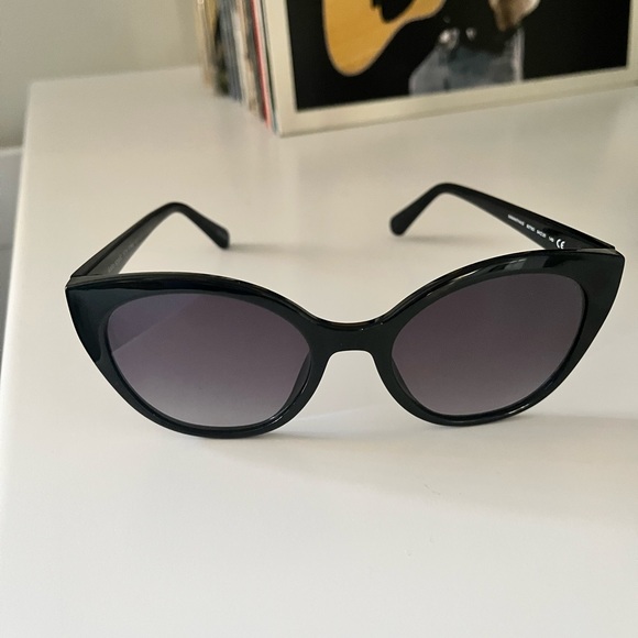 Kate Spade Sunglasses - Picture 5 of 7